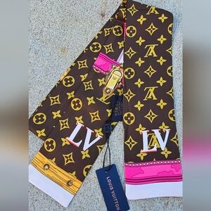 Silk Twilly- Reversible